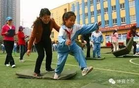 博彩行业的财政角色再思考（重新审视博彩业的财政作用）