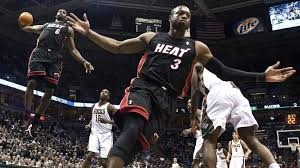 NFL常规赛神奇接球镜头： 伯克斯极限后仰揽月 纳库阿秀神仙接球